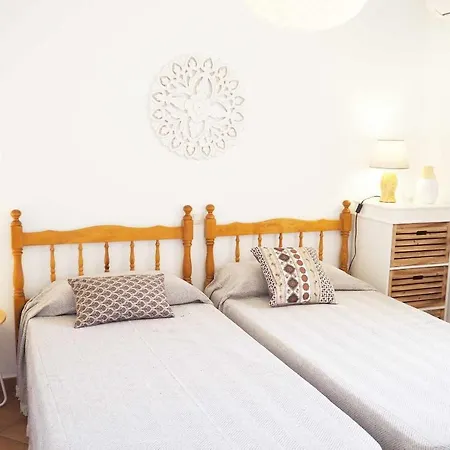 Fabulosa A 900m Playa Con Piscina Y Vistas Villa
